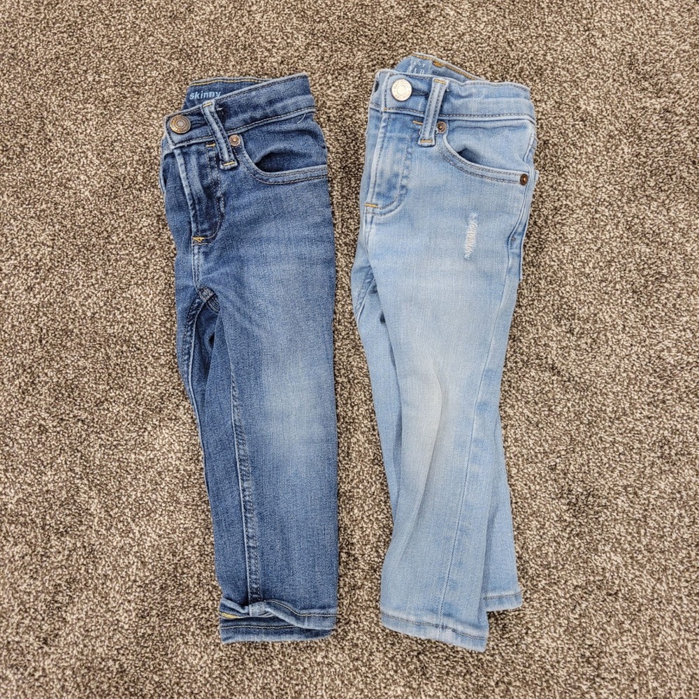 Baby Gap Kids Skinny Jeans Bundle 2T Light Medium Wash Adjustable Waist 2 Pairs